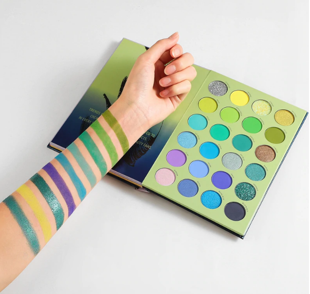 BEAUTY GLAZED- Color Shades Eyeshadow Palette (72 Colors )