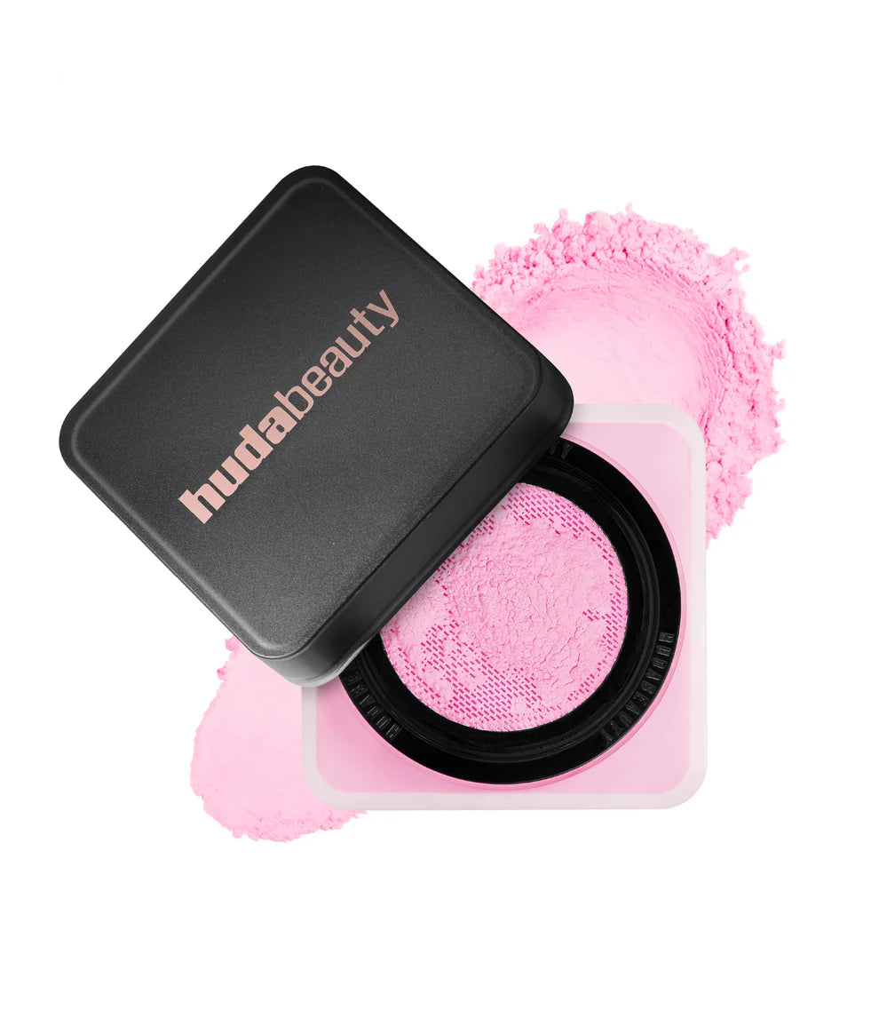 HUDA BEAUTY Easy Bake Loose Baking &amp; Setting Powder
