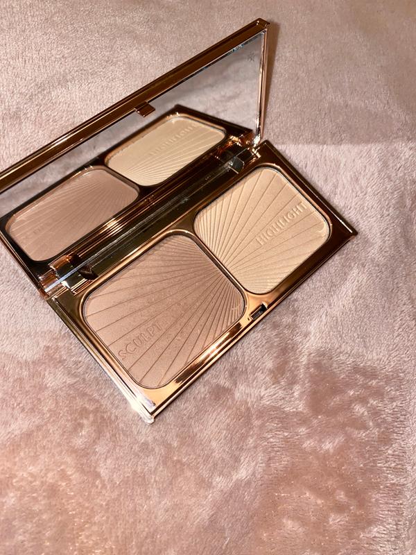 Charlotte Tilbury Filmstar Bronze & Glow – Light to Medium